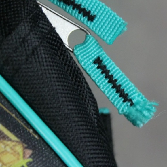 😈 Retro Monster High Mini Book Bag Small Backpack - Picture 3 of 11